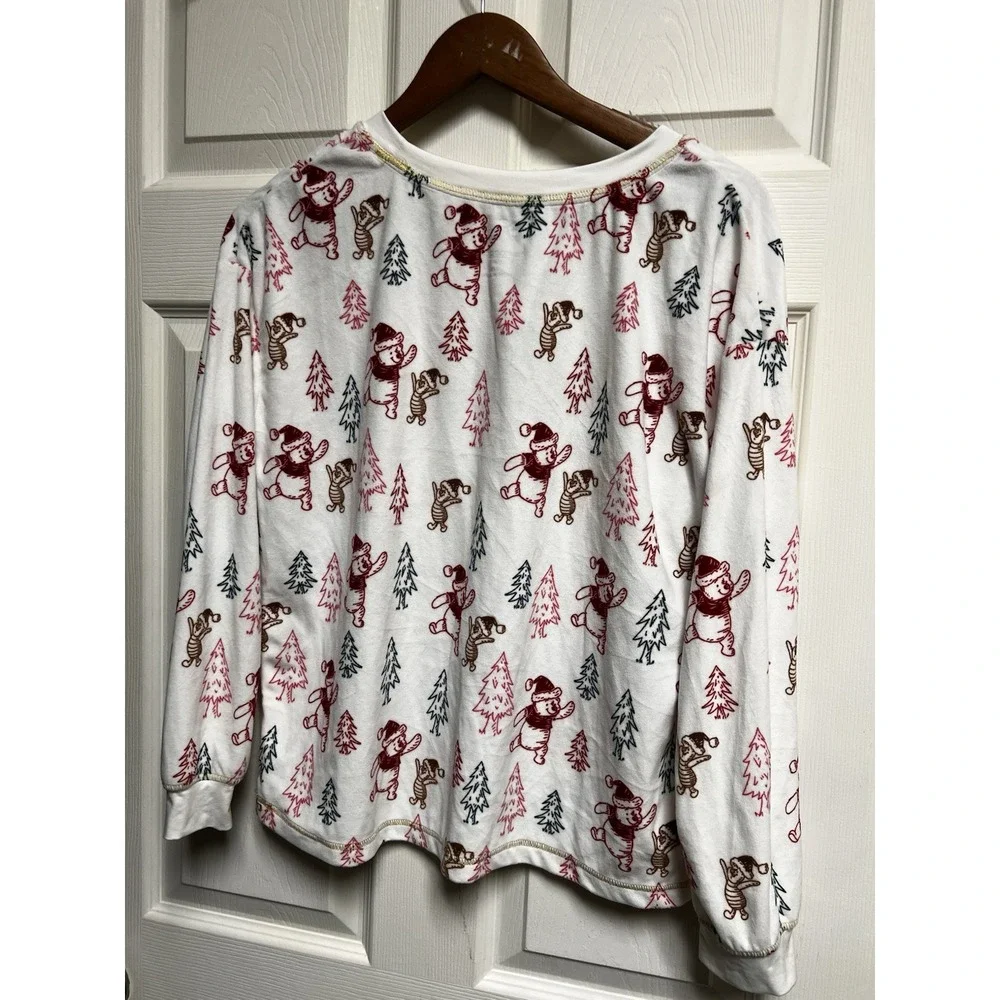 Disney Winnie the Pooh Christmas Pajama Top White Fleece‎ Medium 8-10 Holiday - Picture 2 of 6